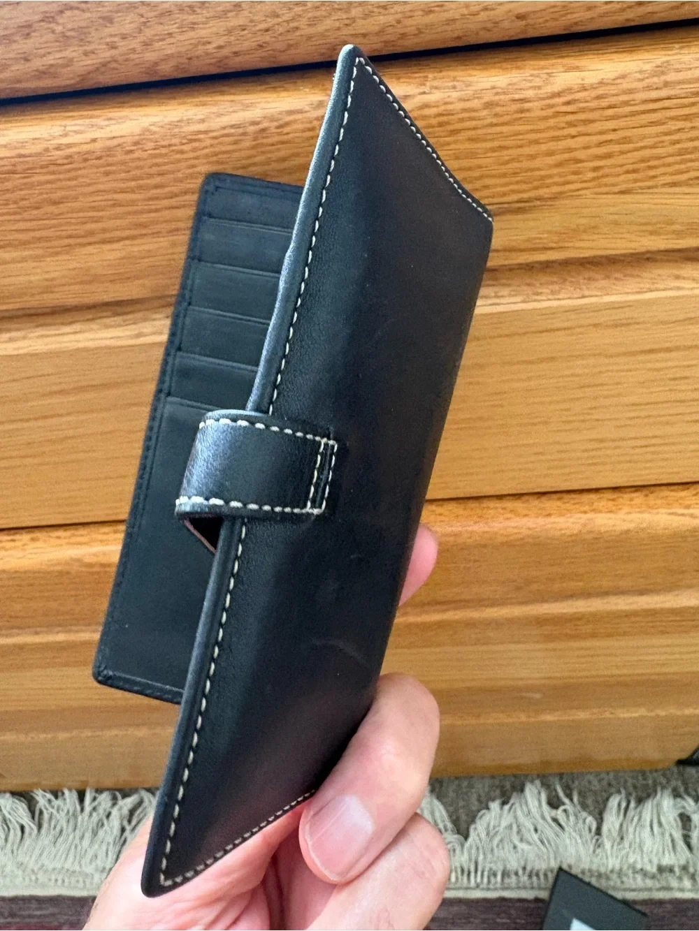 COACH Black Leather women wallet Contrast Stitching